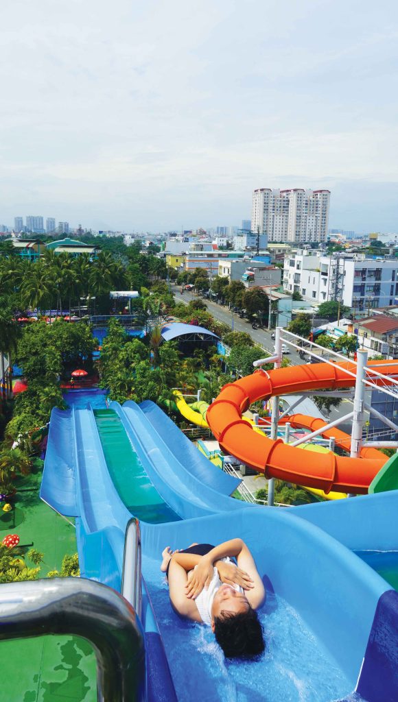 Đầm Sen Nước – Công viên nước Đầm Sen – Dam Sen Water Park – Ốc đảo xanh mát giữa thành phố