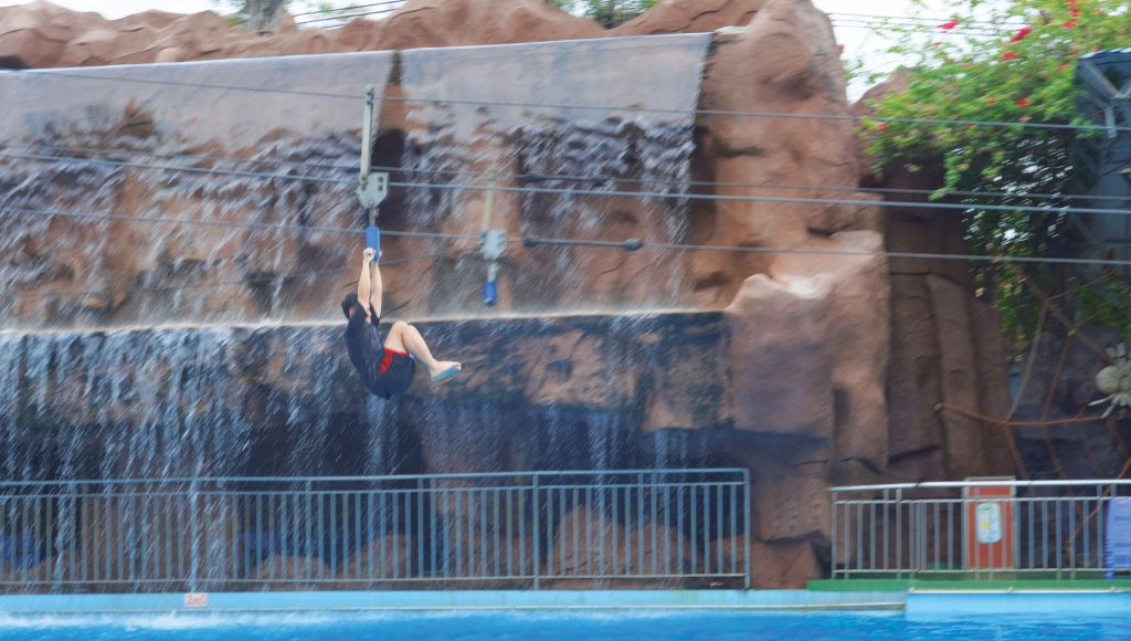 Đầm Sen Nước – Công viên nước Đầm Sen – Dam Sen Water Park – Ốc đảo xanh mát giữa thành phố