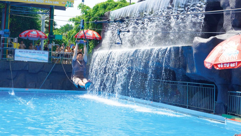 Đầm Sen Nước – Công viên nước Đầm Sen – Dam Sen Water Park – Ốc đảo xanh mát giữa thành phố