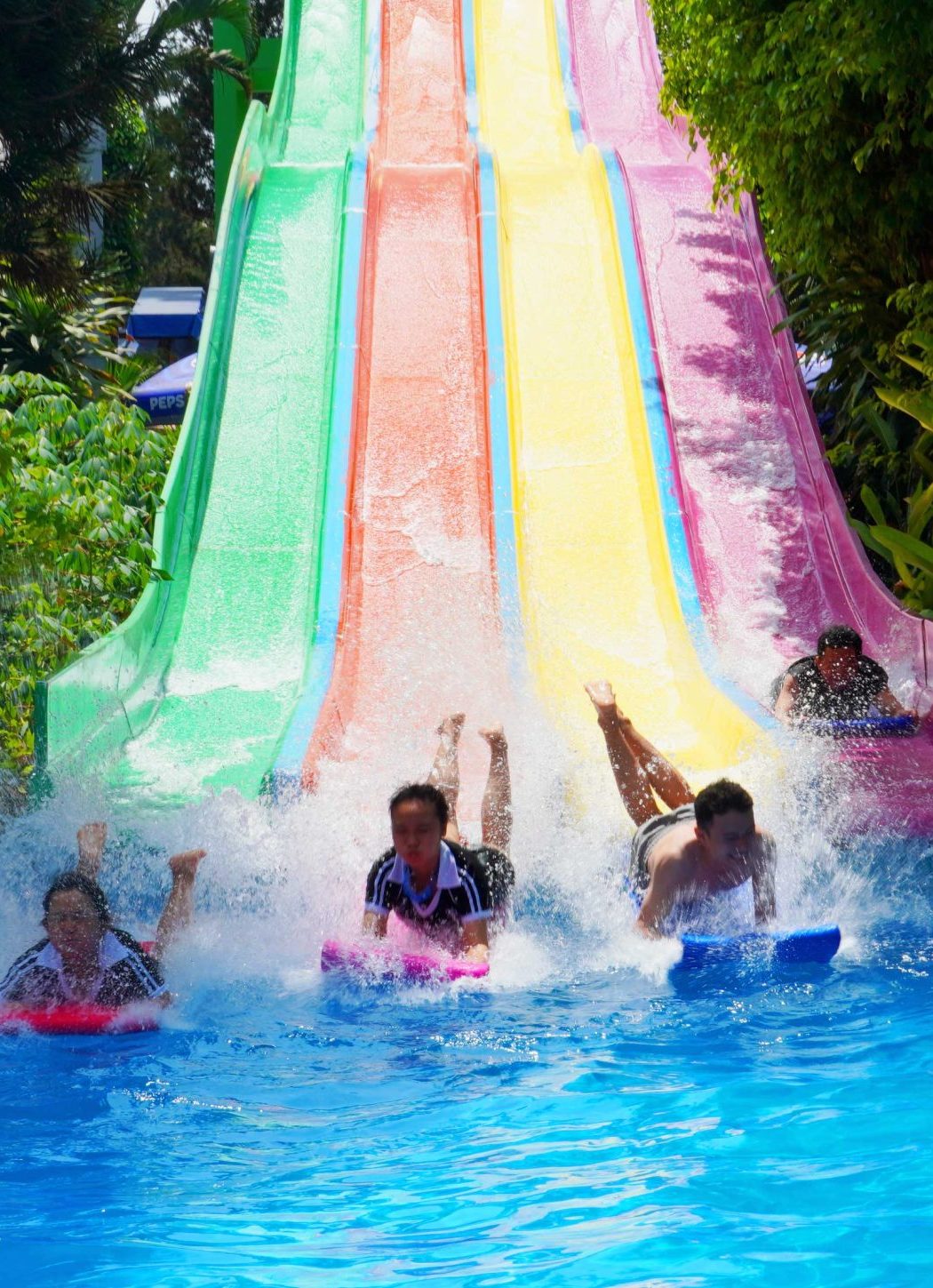 Dam Sen Nuoc dam sen water park DSN cong vien nuoc Dam Sen 22 scaled e1775814983380