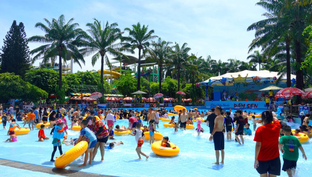 Đầm Sen Nước – Công viên nước Đầm Sen – Dam Sen Water Park – Ốc đảo xanh mát giữa thành phố