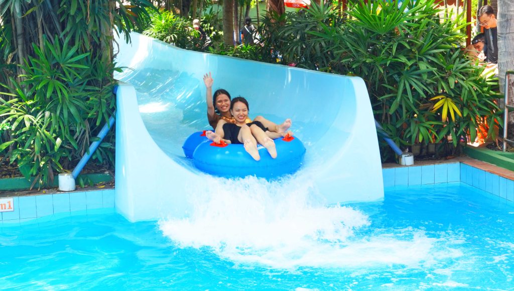 Đầm Sen Nước – Công viên nước Đầm Sen – Dam Sen Water Park – Ốc đảo xanh mát giữa thành phố