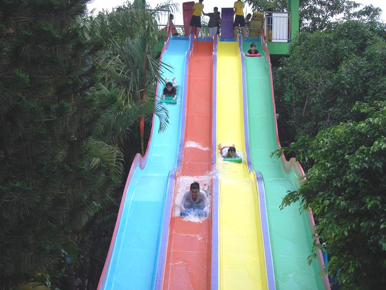 Đầm Sen Nước – Công viên nước Đầm Sen – Dam Sen Water Park – Ốc đảo xanh mát giữa thành phố