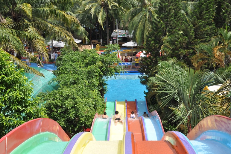Đầm Sen Nước – Công viên nước Đầm Sen – Dam Sen Water Park – Ốc đảo xanh mát giữa thành phố
