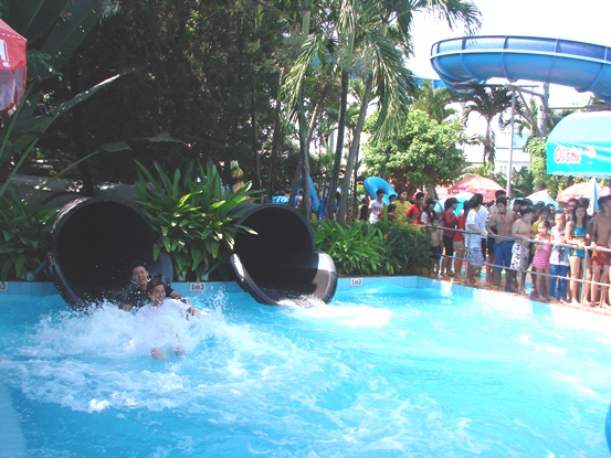 Đầm Sen Nước – Công viên nước Đầm Sen – Dam Sen Water Park – Ốc đảo xanh mát giữa thành phố