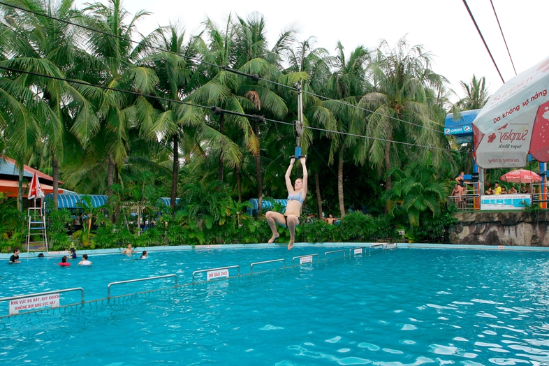 Đầm Sen Nước – Công viên nước Đầm Sen – Dam Sen Water Park – Ốc đảo xanh mát giữa thành phố