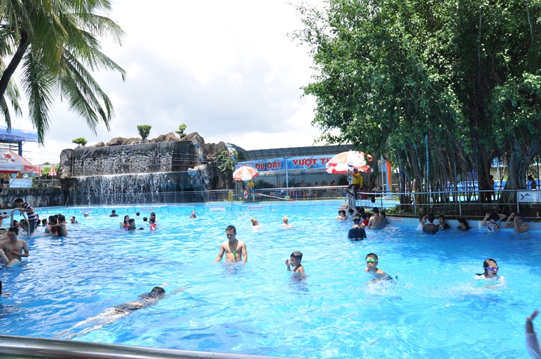 Đầm Sen Nước – Công viên nước Đầm Sen – Dam Sen Water Park – Ốc đảo xanh mát giữa thành phố