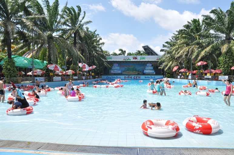 Đầm Sen Nước – Công viên nước Đầm Sen – Dam Sen Water Park – Ốc đảo xanh mát giữa thành phố