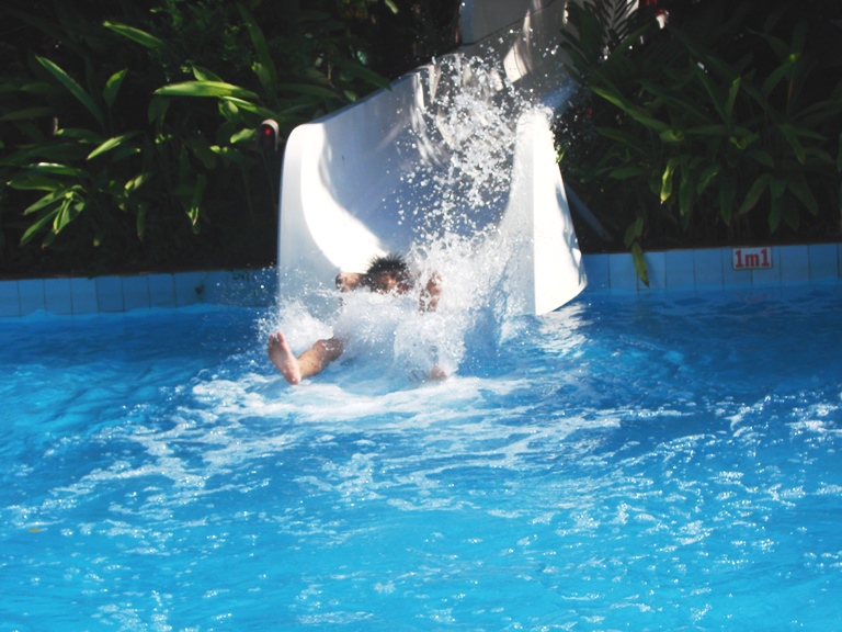 Đầm Sen Nước – Công viên nước Đầm Sen – Dam Sen Water Park – Ốc đảo xanh mát giữa thành phố