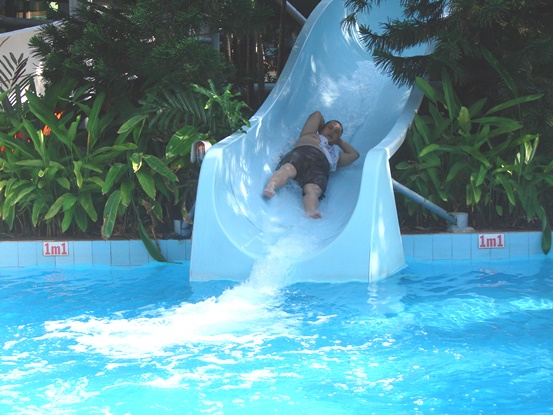 Đầm Sen Nước – Công viên nước Đầm Sen – Dam Sen Water Park – Ốc đảo xanh mát giữa thành phố