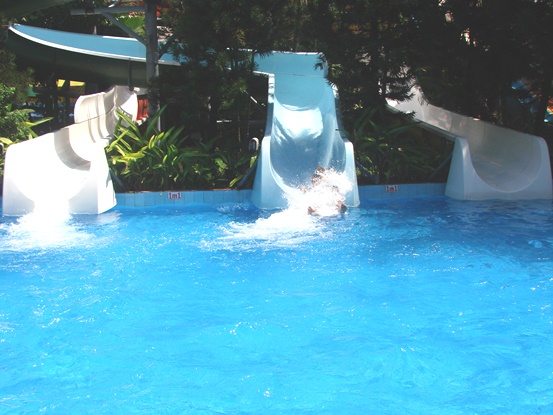 Đầm Sen Nước – Công viên nước Đầm Sen – Dam Sen Water Park – Ốc đảo xanh mát giữa thành phố