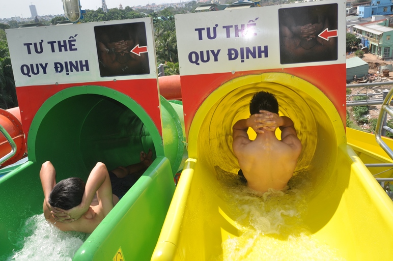 Đầm Sen Nước – Công viên nước Đầm Sen – Dam Sen Water Park – Ốc đảo xanh mát giữa thành phố