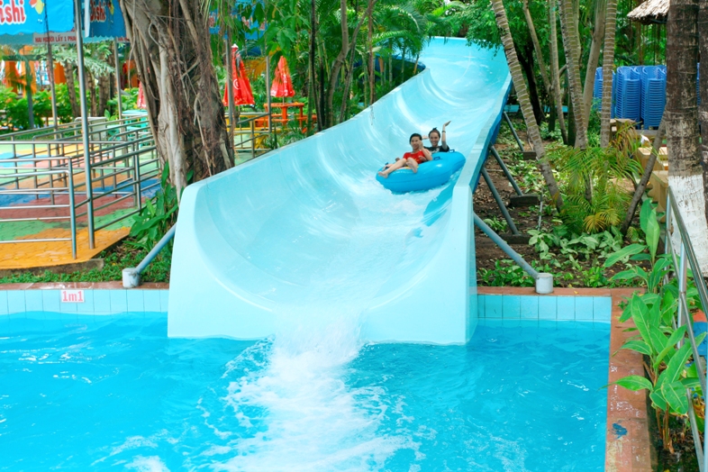 Đầm Sen Nước – Công viên nước Đầm Sen – Dam Sen Water Park – Ốc đảo xanh mát giữa thành phố
